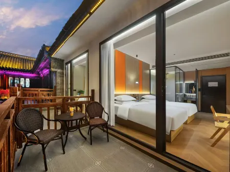 Shuimo Lanting Inn (Inside Taierzhuang Ancient City Scenic Area) Отели рядом с достопримечательностью «Taierzhuang Ancient Town»