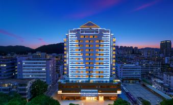 Days Inn Zhuhai Selected Wyndham Hotel (Couple Middle Road Branch)