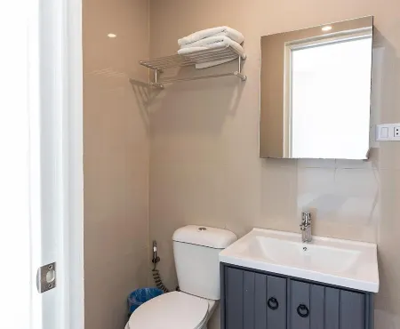 Sunrise Beach Resort Отели в г. Бантаян