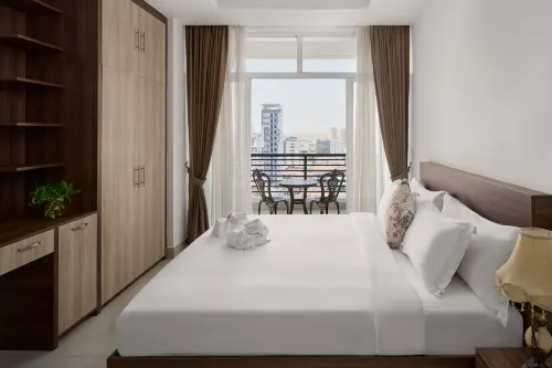 Queen Mansion Apartment & Hotel