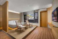 Muhua Private Hot Spring Hotel (Daocheng Yading Scenic Area Branch)