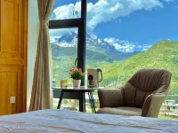Laigu Glacier Langse Hotel