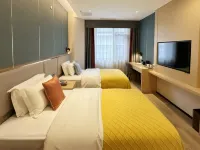 Fengqing Taihe Serenity Boutique Hotel (Fengqing Bus Station) Hotels in Fengqing