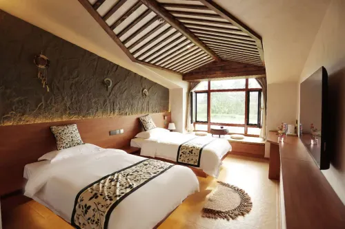 Beiji Village Beixun Wooden House Hotel