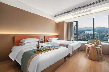 Yueji High-Rise Hotel (Hengyang Linghu Wanda Plaza) Отели рядом с достопримечательностью «Hunan Technical College of Railway High-speed»