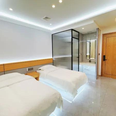 Fuyu Shuanglu Business Hotel