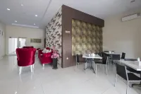 Hotel O Makassar near Pantai Losari formerly Hotel Astra Novilia