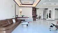 Yuxi · Luxury Stream Villa • Beautiful Stay (Henan Baoquan Tourism Resort Area) - breakfast