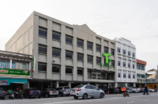 T+ Hotel Butterworth Hotels near Butterworth Art Walk