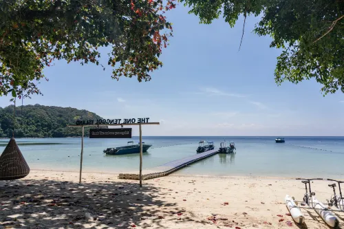 The One Tenggol Island Resort 瓜拉龍運住宿飯店