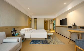 City Comfort Inn Hotel (Liuzhou Five Star Pedestrian Street Zhonghuan Building)