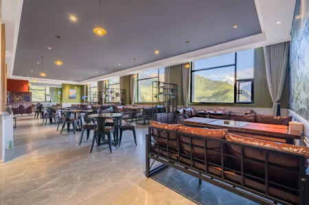 Songji Mountain Retreat Hotel