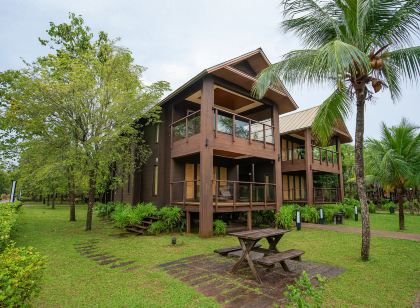 天空魯容海濱度假村