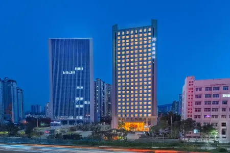 Jindao Hotel (Lanzhou West Railway Station Old Street Huanghe Tower Branch) Отели рядом с достопримечательностью «Zhixing College of Northwest Normal University»