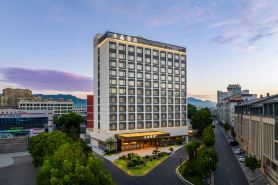 橫店影視城桔子水晶酒店