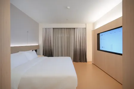 JI Hotel (Zhuhai Austrian Park Plaza Shangchong International Famous Car City) Отели рядом с достопримечательностью «Putuo Temple»