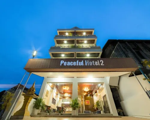 โรงแรมสงบสุข 2 โรงแรมใกล้วัดไหโสก