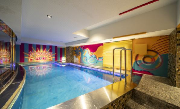 Towers Hotel - Adult Only -