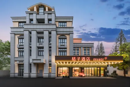 Juice Hotel (Jin Qiao Road Subway Station Branch, Shanghai) Отели рядом с достопримечательностью «ChaoYnnAn Buddhist Nunnery»