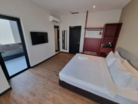 Miico Hotel @ Permas Jaya Hotels in Plentong