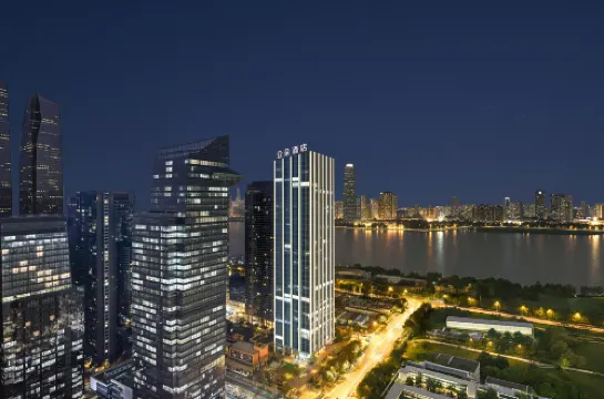 Atour Hotel (River View), Changjiang Center, Wuchang District, Wuhan