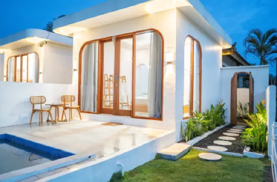 Nadine Villa Kintamani with Natural Hot Spring