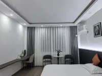 Liangchen Hotel - New