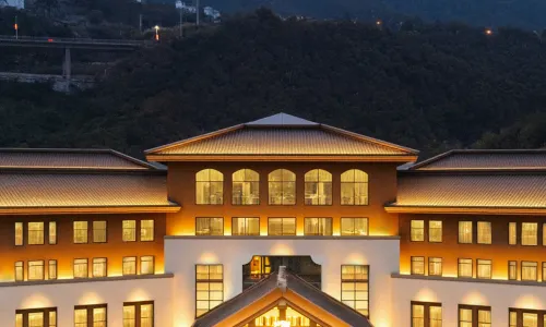 思南九天温泉酒店