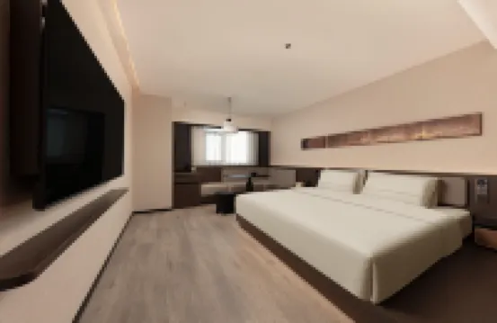 Yantai Seascape Square Suochengli Street Atour Hotel