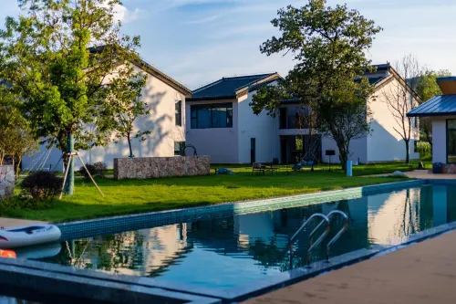 ShaoJian · Guanshanhua Homestay (Lu'an)