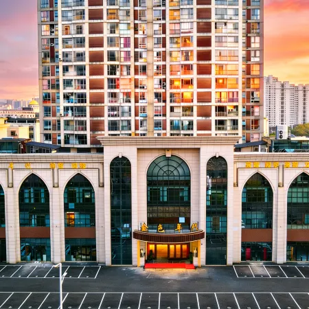 jin se nian dai hotel Отели в г. Цзиань