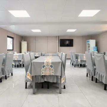 Kailian Wenni'er Hotel (Baoding Zhili Governor's Office Museum Xidajie Branch)