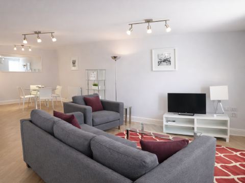 Roomspace Apartments -The Courtyard