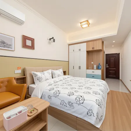 Blueberry Chain Apartment (Linyi Global New World)