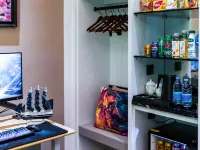 Dianwanjing Pan-Entertainment E-sports Hotel (Puning Plaza Wantaihui)