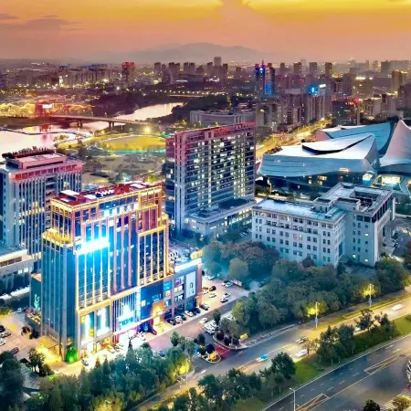 Milan Junyi Hotel
