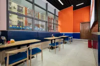 Chengqi Hotel (Guangxi Modern Vocational Technology College)
