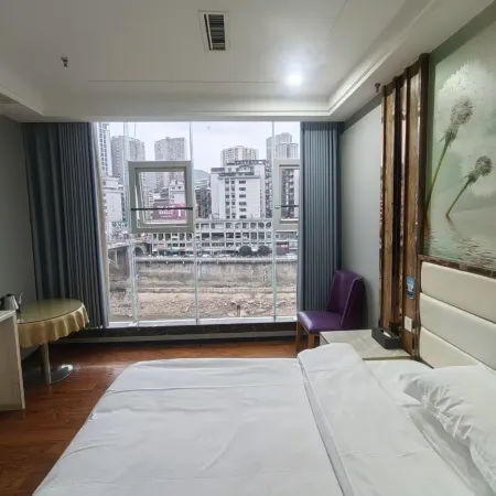 Tongjiang Far East Hotel