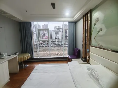Tongjiang Far East Hotel