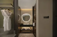 Howard Johnson Club - New