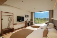 Dali Sanshui Heting·Designer Beautiful Inn (Erhai S Bay Ecological Corridor Branch)