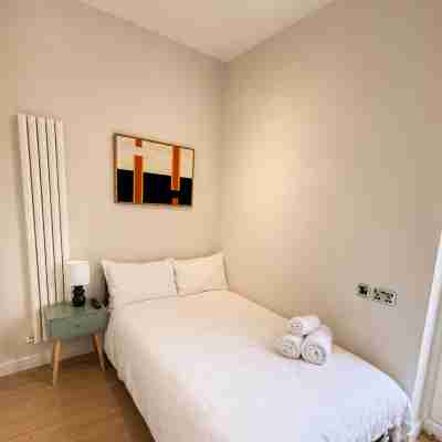Modern Studio in the Heart of Hounslow! Rooms