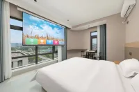 Linhai Liandong U Valley Audio-Visual Boutique Stay (Linhai South Station) - Mountain View