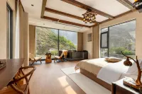 Yushi Resort