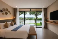 Raintree Boutique and Pool Villa - balcony