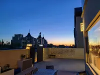 Yunyou Light Luxury Homestay (Burqin Branch) - 2-Star