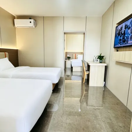 Shengyuan Hotel (Dalate Banner North Country Shopping Plaza Branch) Отели в г. Далатеци