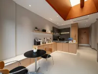 Youjian Ju'an Hotel (Quzhou High-Speed Railway Station Wanda Plaza) - พร้อมWifi