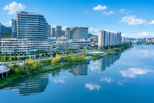 Hangzhou Jiande Wenlan Hotel - Bergblick