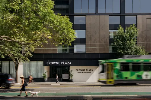 โรงแรม Crowne Plaza Melbourne Carlton บาย IHG - พร้อมWifi